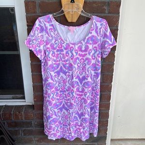 Lilly Pulitzer short sleeve dress.
